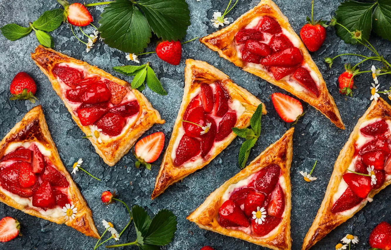 Photo wallpaper strawberry, cakes, puff