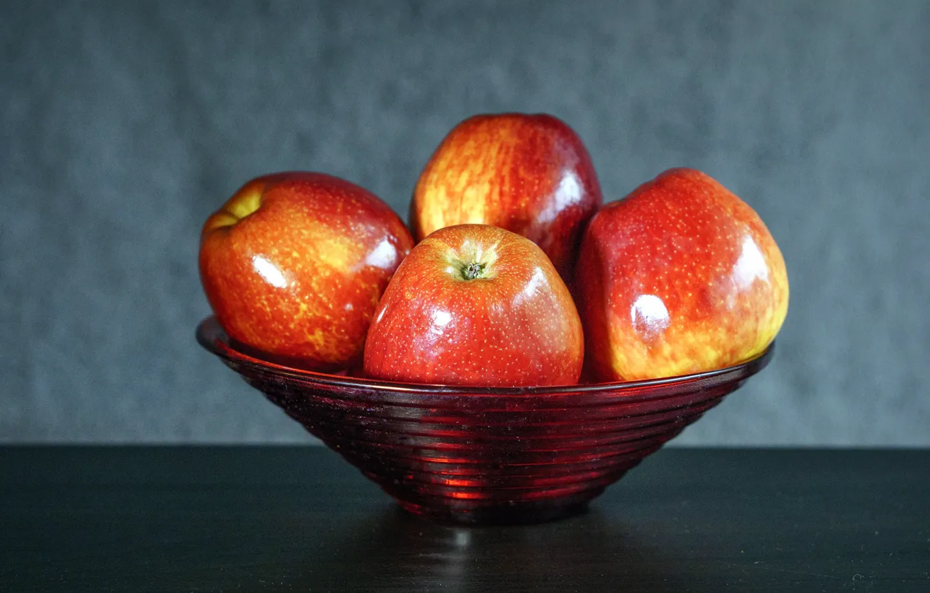 Photo wallpaper red, glare, table, apples, Shine, bowl, fruit, still life