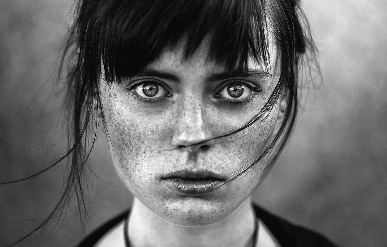 Photo wallpaper portrait, freckles, monochrome, Andrey Lobodin