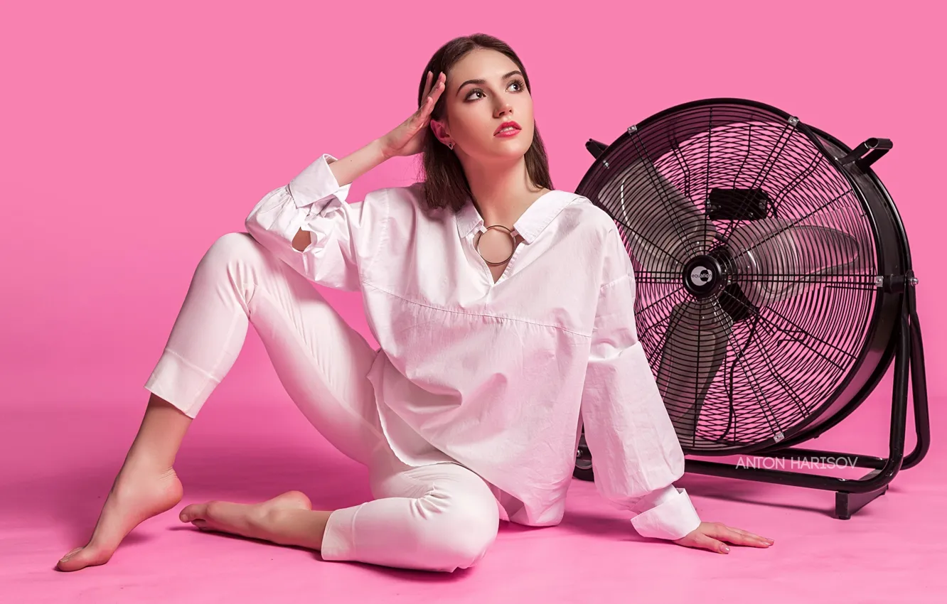 Photo wallpaper girl, pose, fan, shirt, pink background, pants, Anton Kharisov, Maria Bashmakov