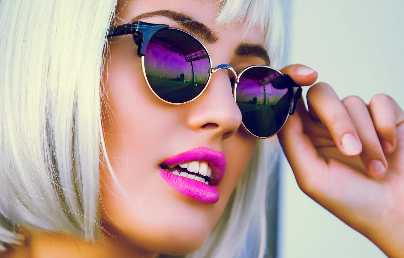 Photo wallpaper face, model, lipstick, blonde, lips, sunglasses