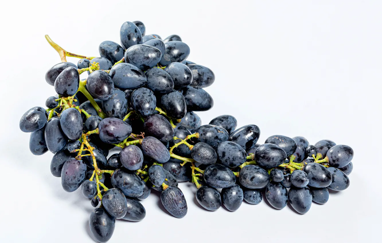 Photo wallpaper grapes, bunch, light background