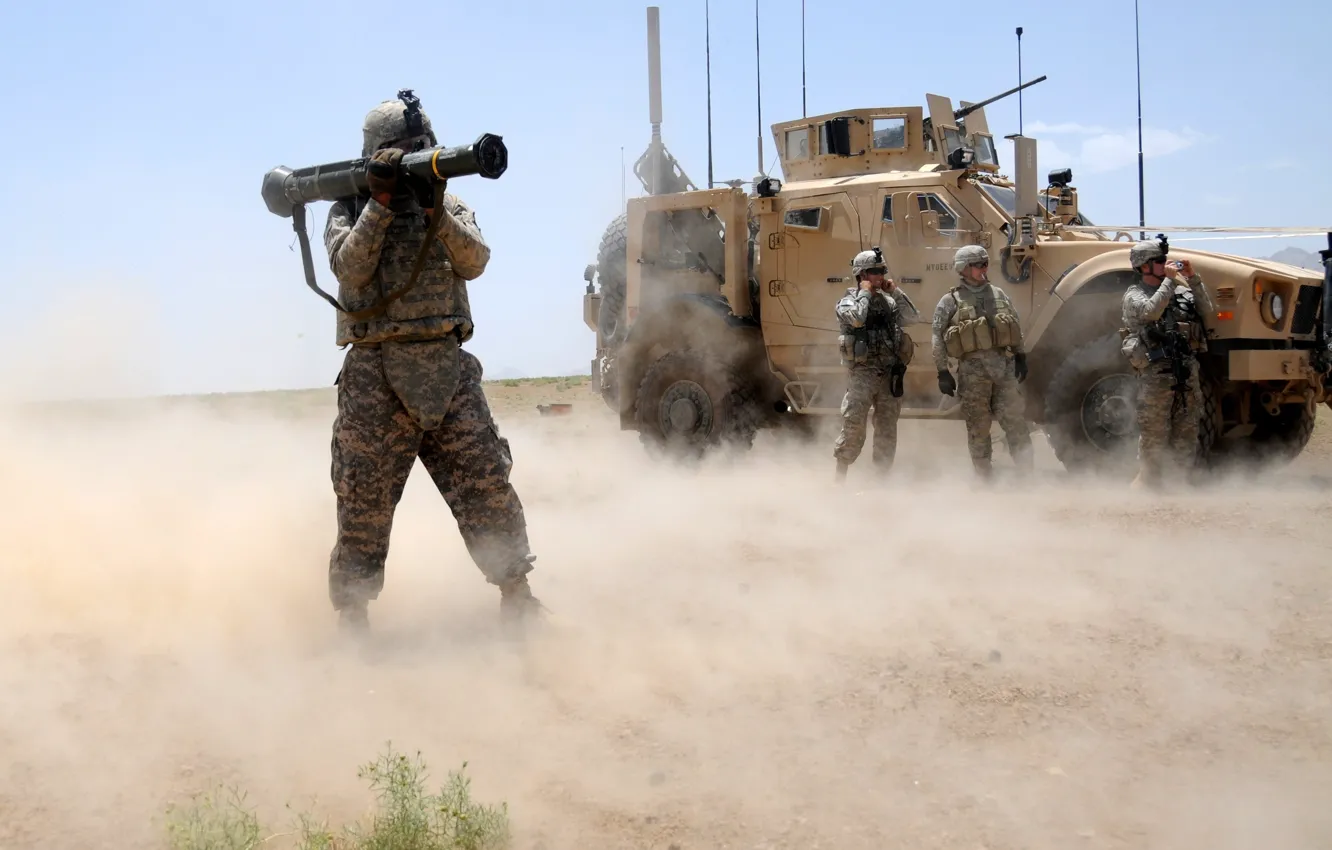 Photo wallpaper soldier, armor, desert, military, war, man, sand, rifle