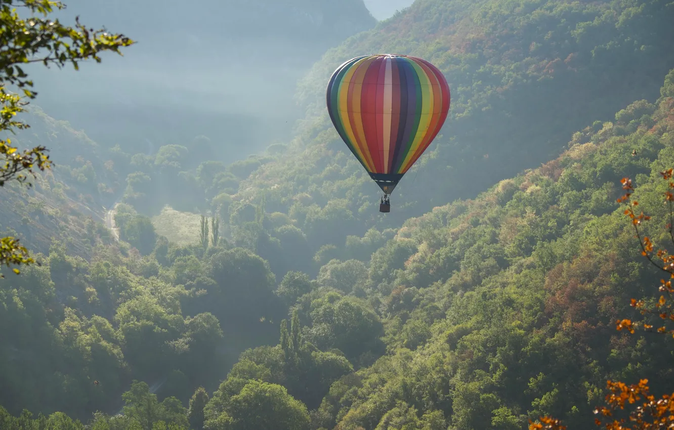 Photo wallpaper mountains, balloon, France, valley, panorama, flight, France, balloon
