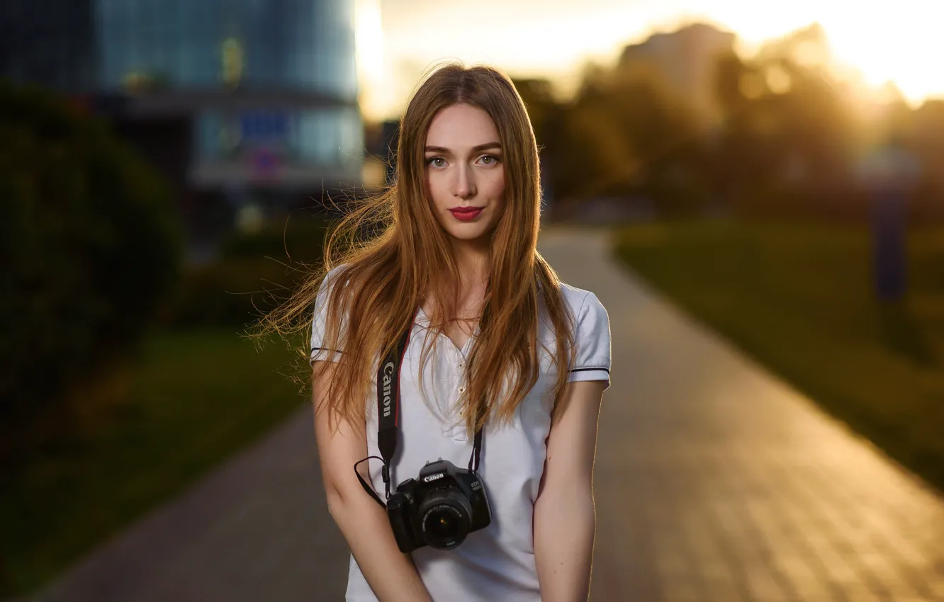 Photo wallpaper look, girl, hair, camera, the camera, Dmitry Medved, Roller City Goncharova