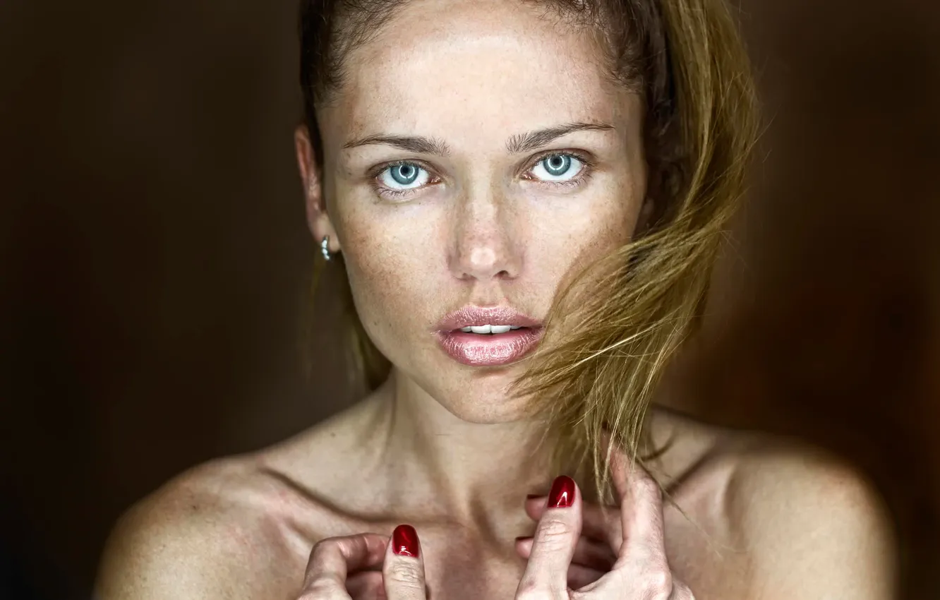 Photo wallpaper look, Shine, portrait, freckles