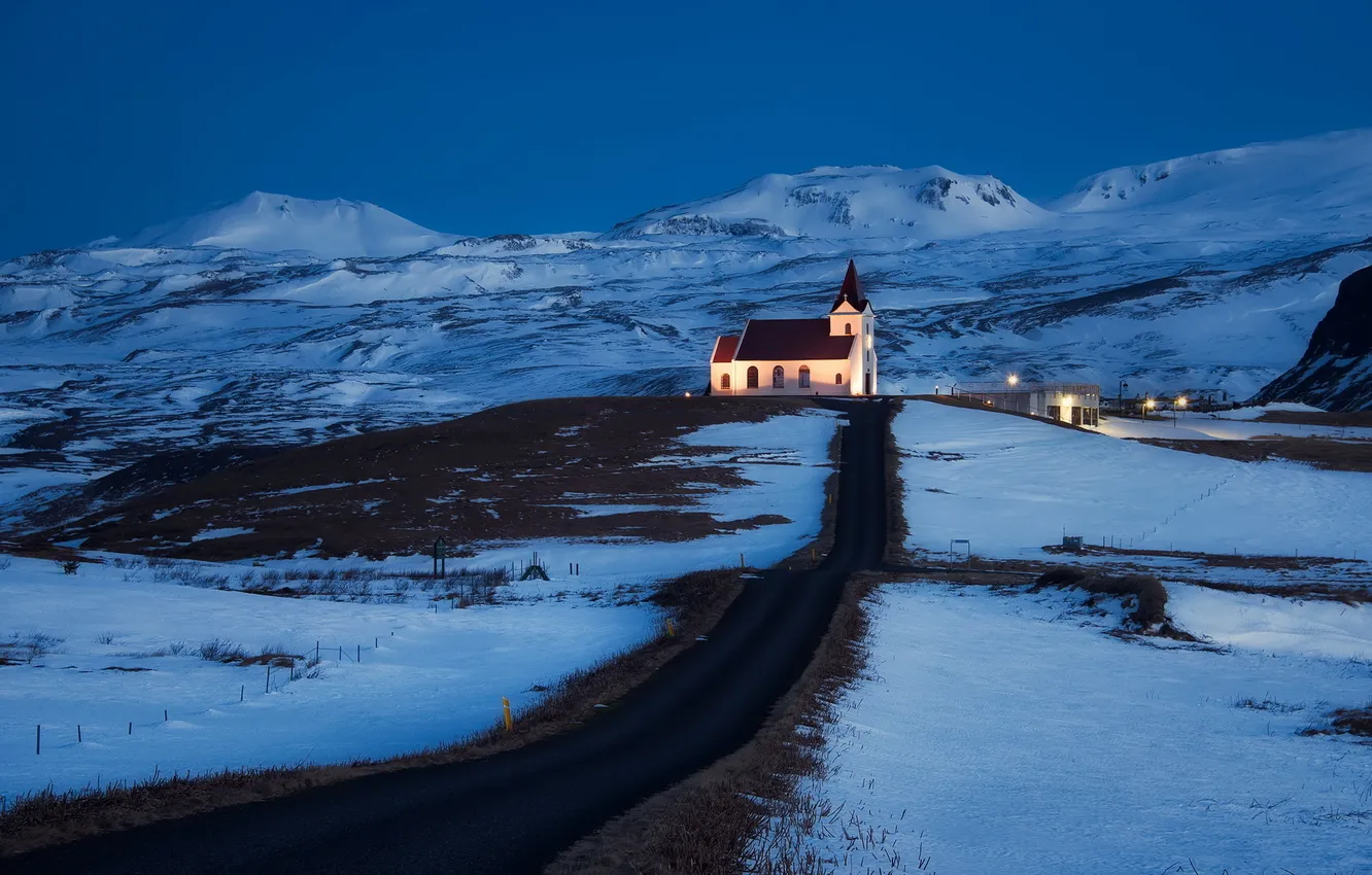 Photo wallpaper Iceland, Grundarfjoerdur, Snaefellsnesog Hnappadalssysla, Lonely Church