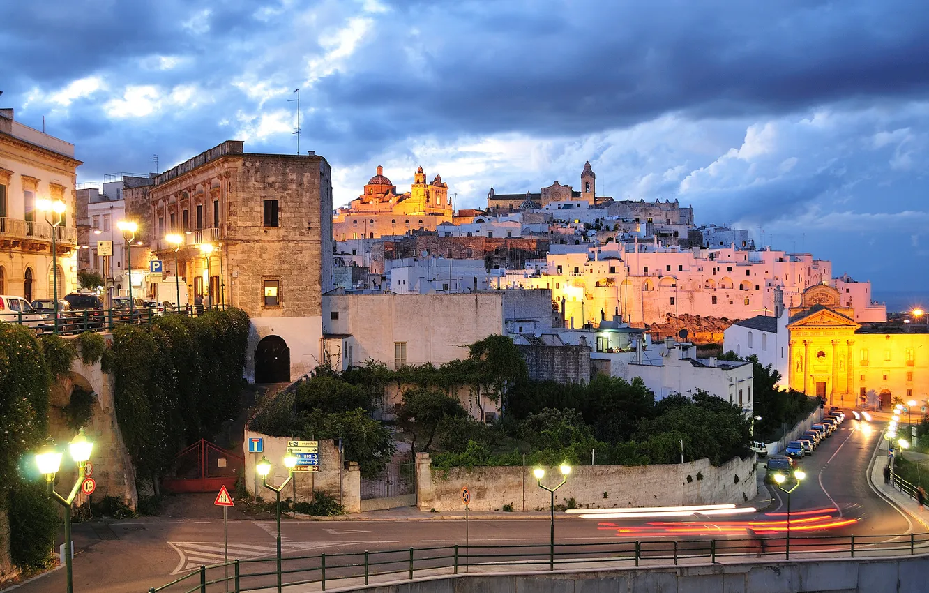 Photo wallpaper the sky, clouds, mountains, lights, street, home, the evening, Italy