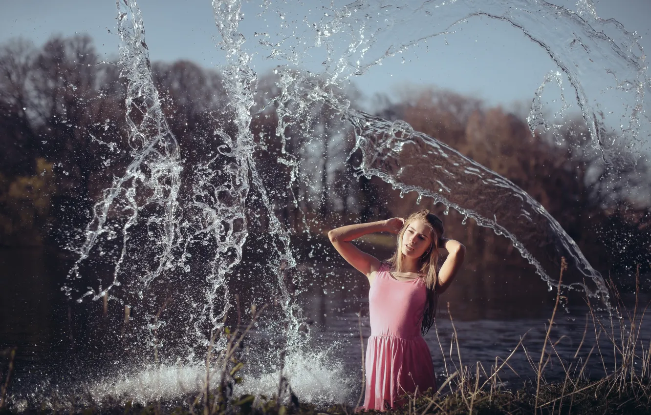 Photo wallpaper water, girl, girl