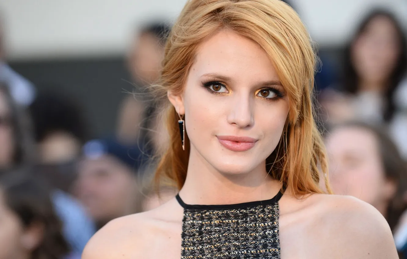 Photo wallpaper singer, Bella Thorne, actress, look, Bella Thorne