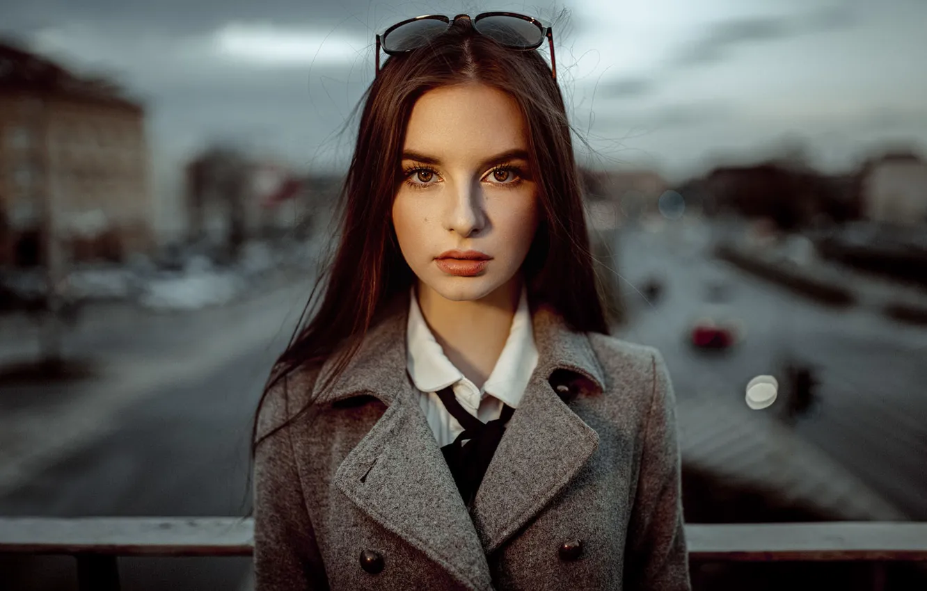 Photo wallpaper portrait, glasses, sponge, brown-eyed, Damian Feather
