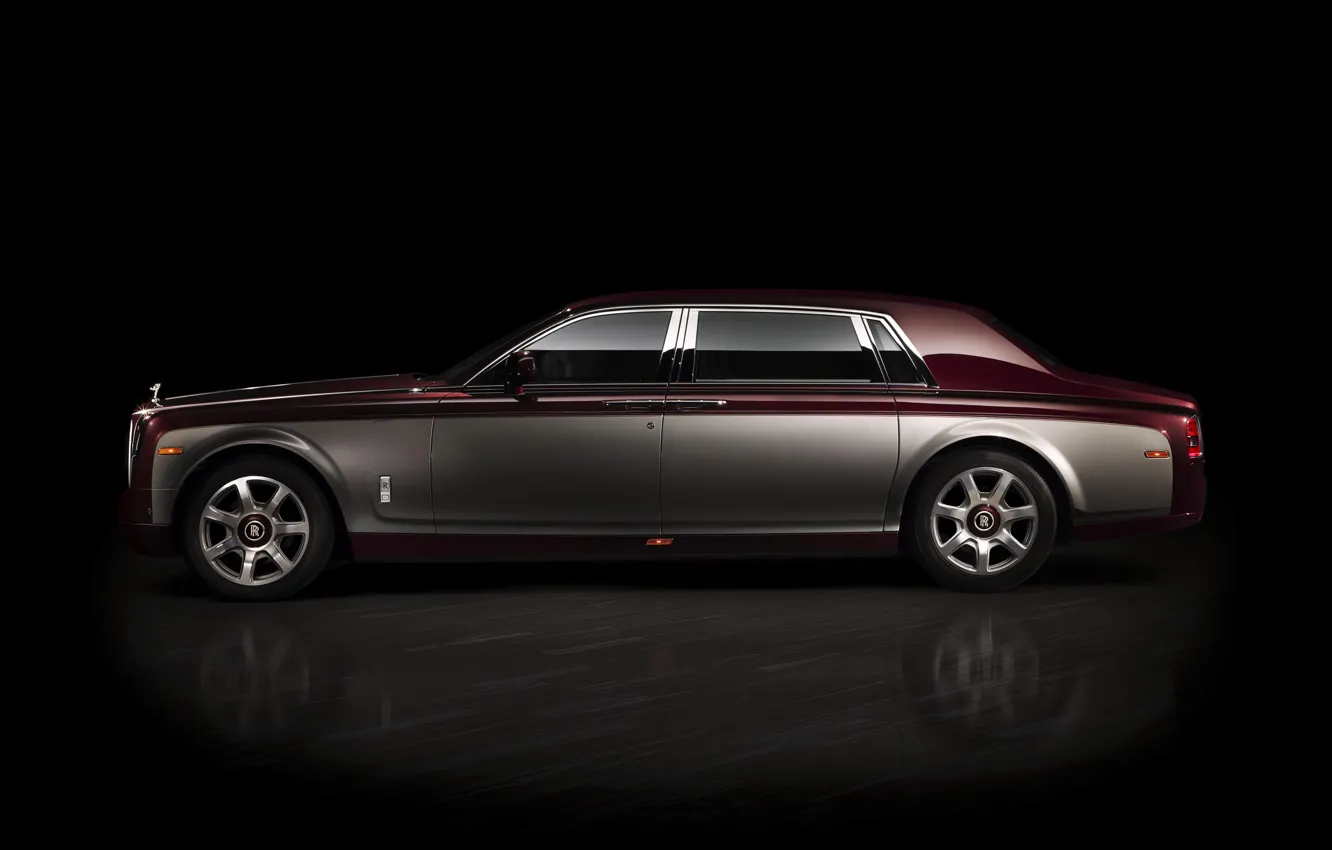 Photo wallpaper profile, car, black background, Rolls-Royce Phantom Pinnacle Travel 2014