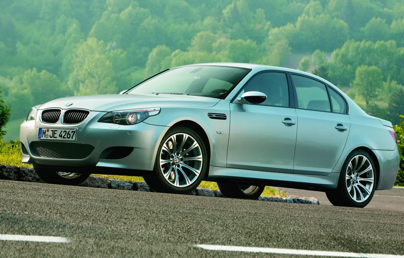 Photo wallpaper road, BMW, BMW, cars, photo machines, cars Wallpapers, 525, car Wallpaper for desktop