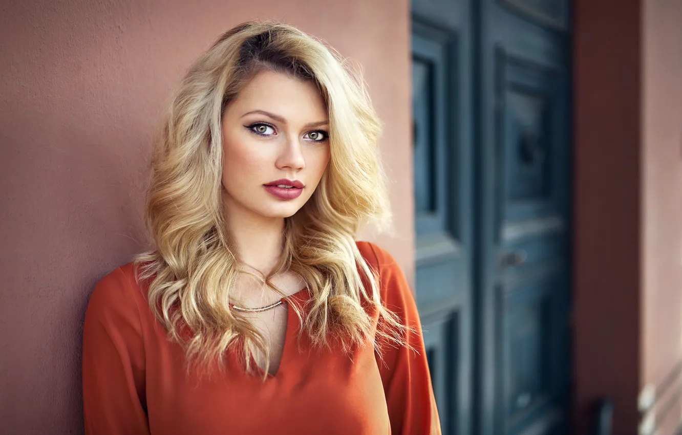 Photo wallpaper view, pretty, orange, lips, hair, blonde, shirt, Ekaterina