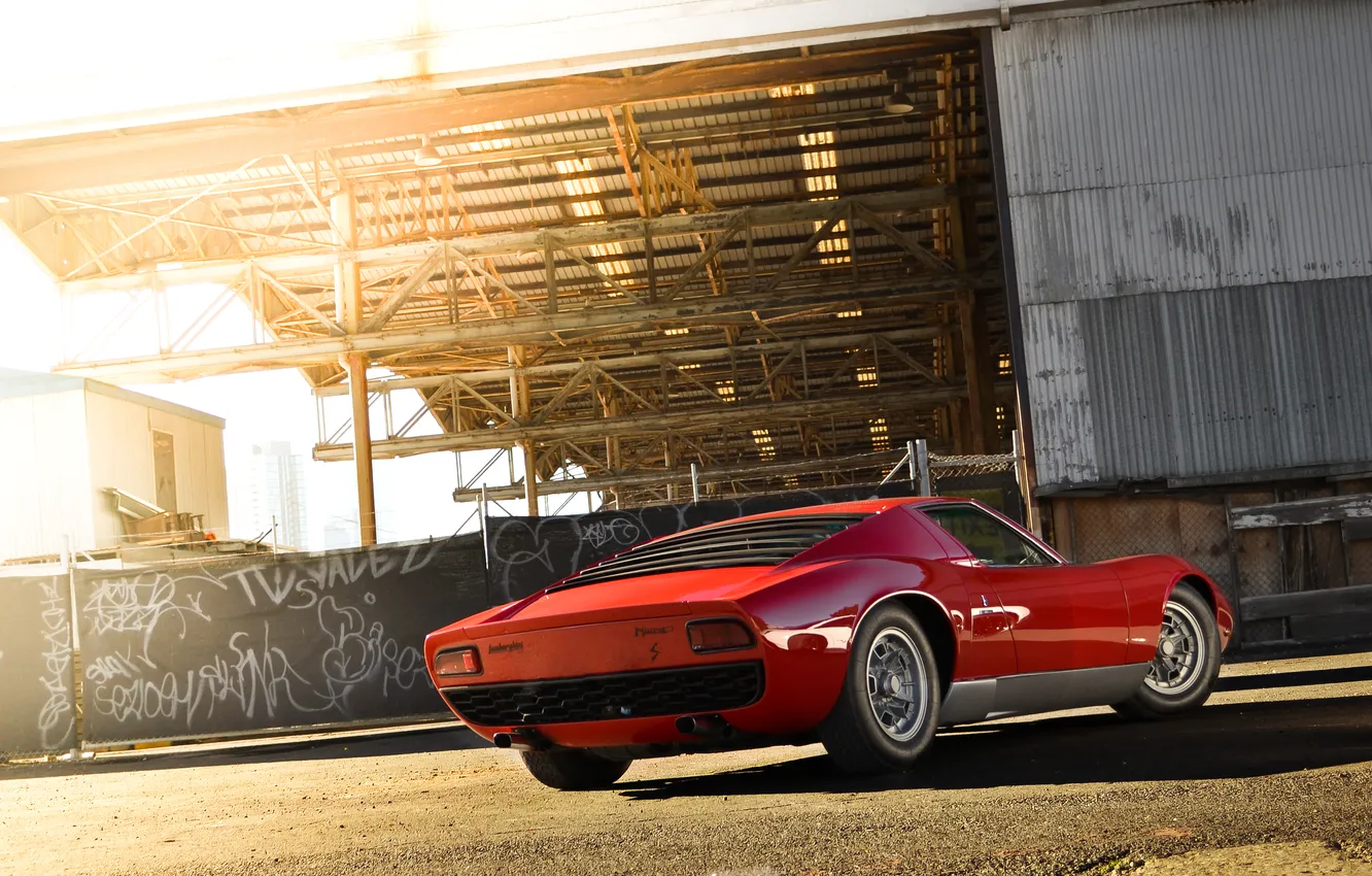 Photo wallpaper red, building, Lamborghini, red, rear view, Miura, Lamborghini, building