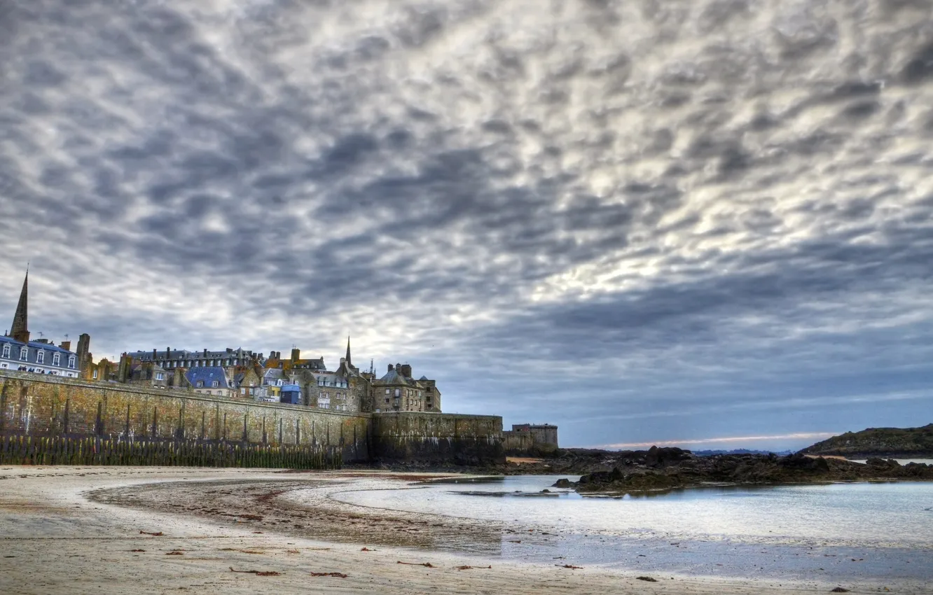 Photo wallpaper sea, clouds, landscape, wall, shore, France, home, Saint-Malo