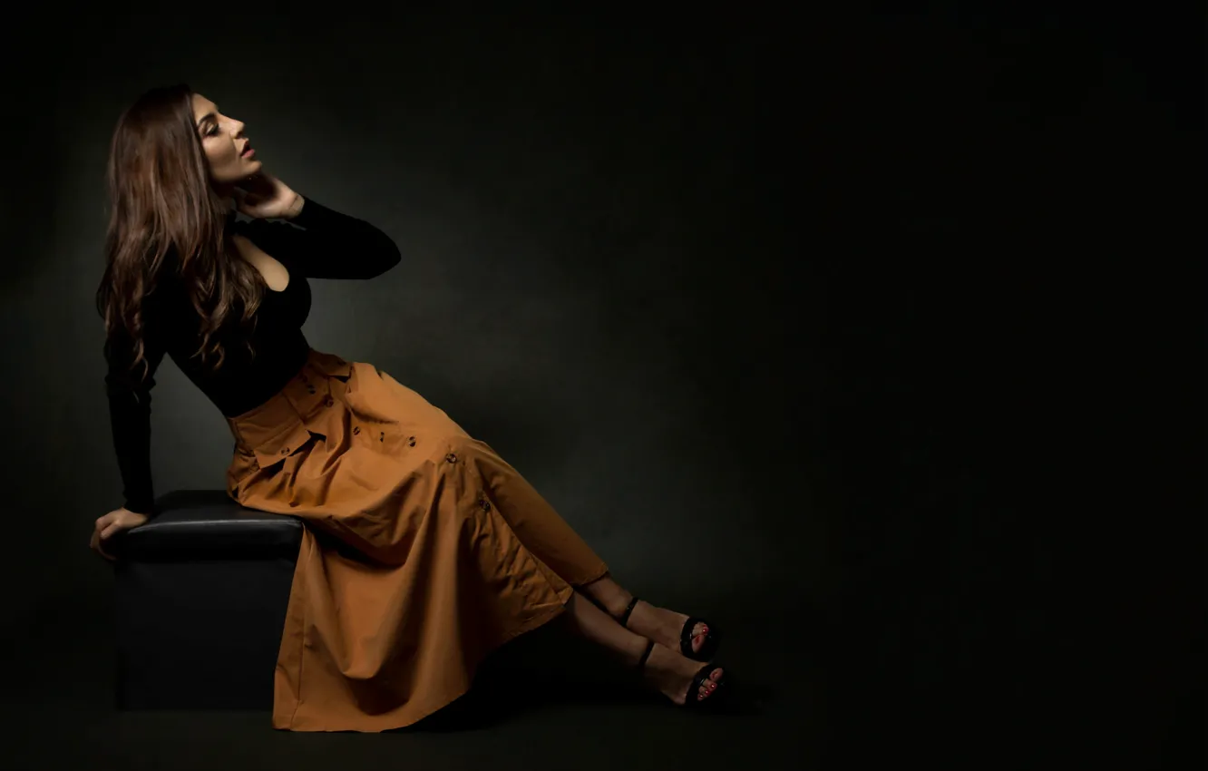 Photo wallpaper girl, pose, Priscila