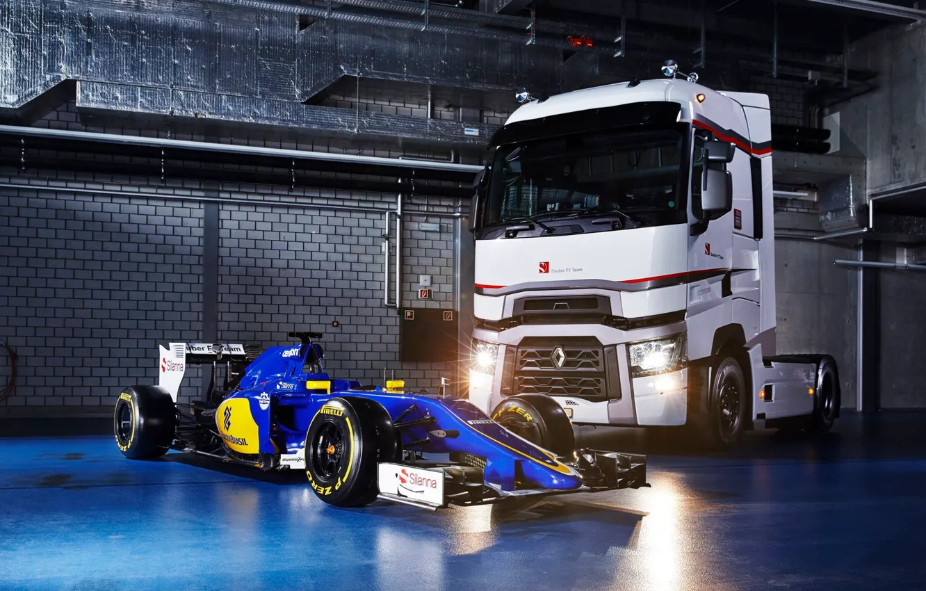 Photo wallpaper Garage, Sauber F1 Team, Renault Trucks
