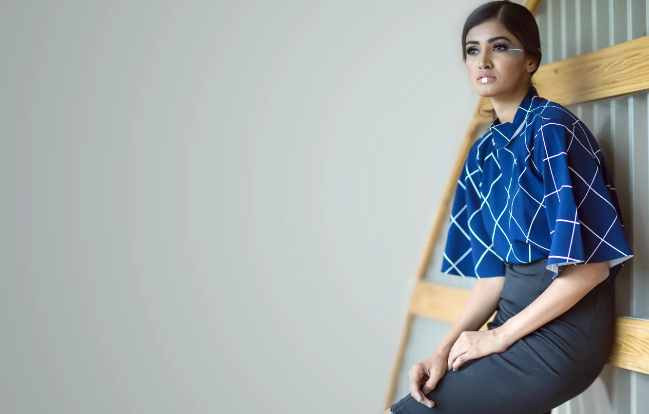 Photo wallpaper girl, hot, sexy, eyes, smile, beautiful, figure, model