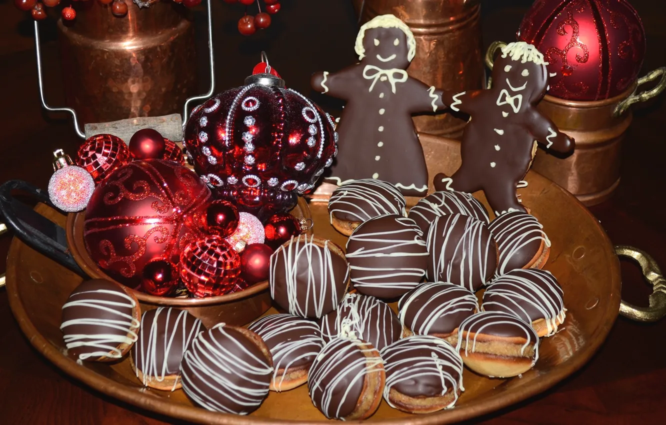 Photo wallpaper toys, chocolate, cookies, gingerbread men