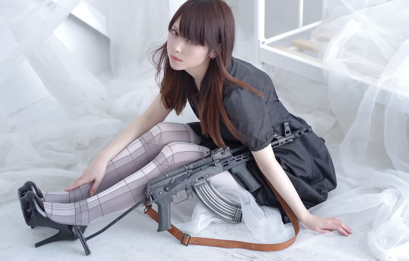 Photo wallpaper look, girl, machine, Asian