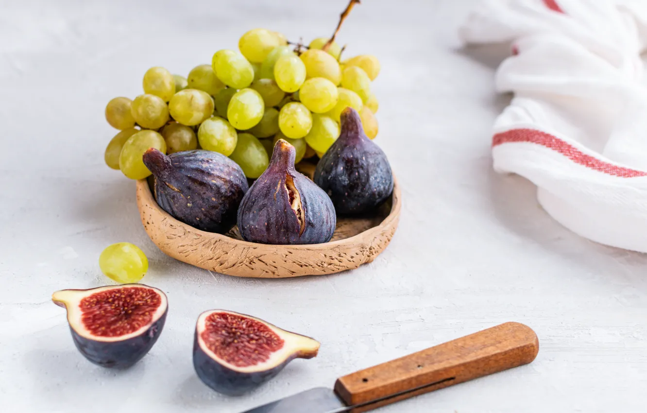 Photo wallpaper berries, grapes, knife, figs