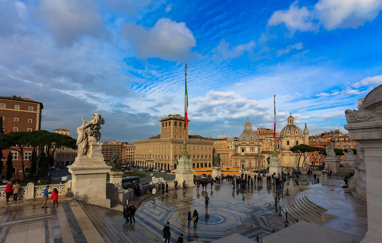 Photo wallpaper the sky, people, Rome, Italy, sculpture, Piazza Venezia, The Vittoriano