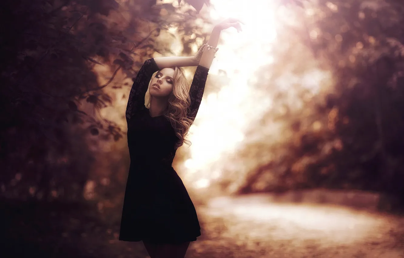 Photo wallpaper autumn, girl, Park, dress, lighting, Karen Abramyan