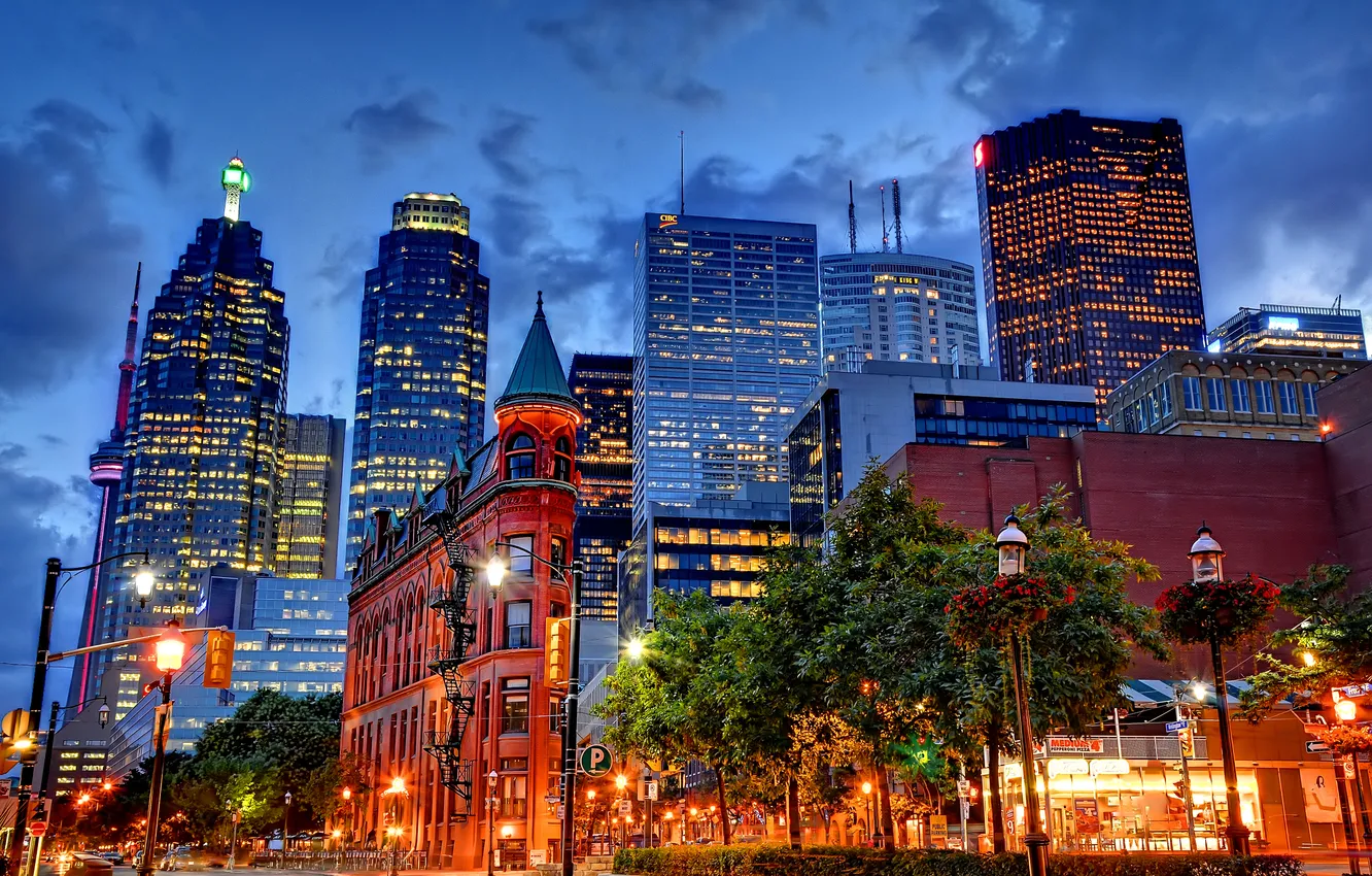 Photo wallpaper the sky, trees, flowers, lights, street, home, the evening, Canada