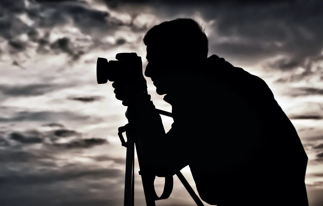 Photo wallpaper BACKGROUND, The SKY, CLOUDS, MALE, The CAMERA, SILHOUETTE, TRIPOD, PHOTOGRAPHER