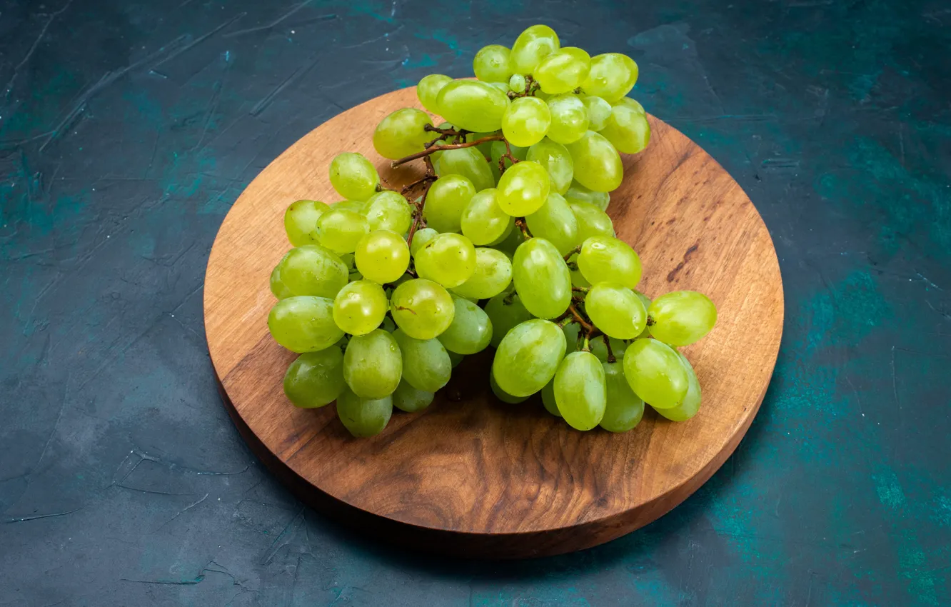 Photo wallpaper green, grapes, wood