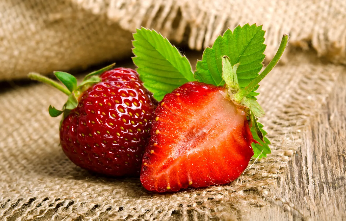 Photo wallpaper berries, strawberry, strawberry, fresh berries