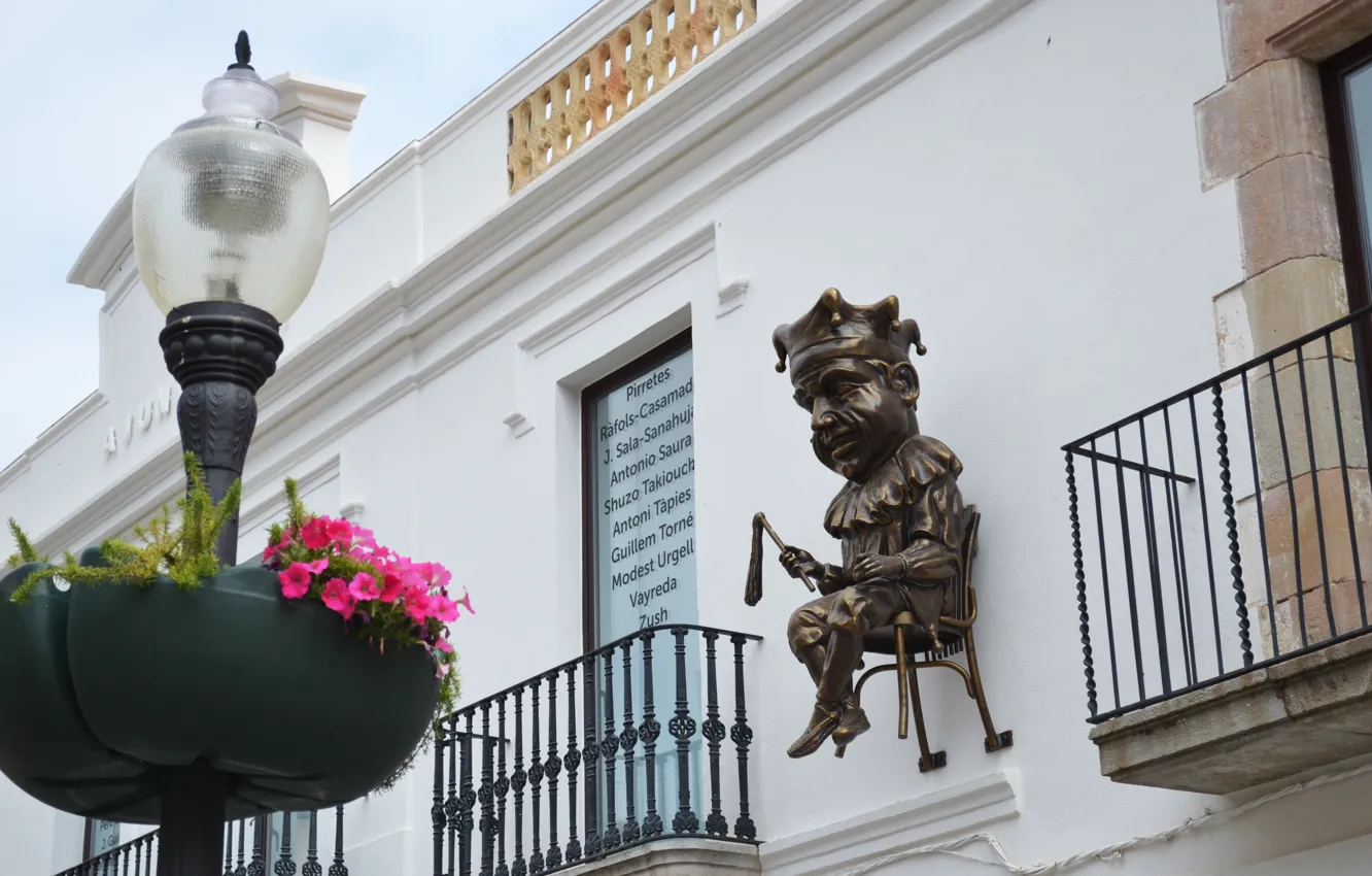 Photo wallpaper sculpture, Spain, floor-with honey, Calella