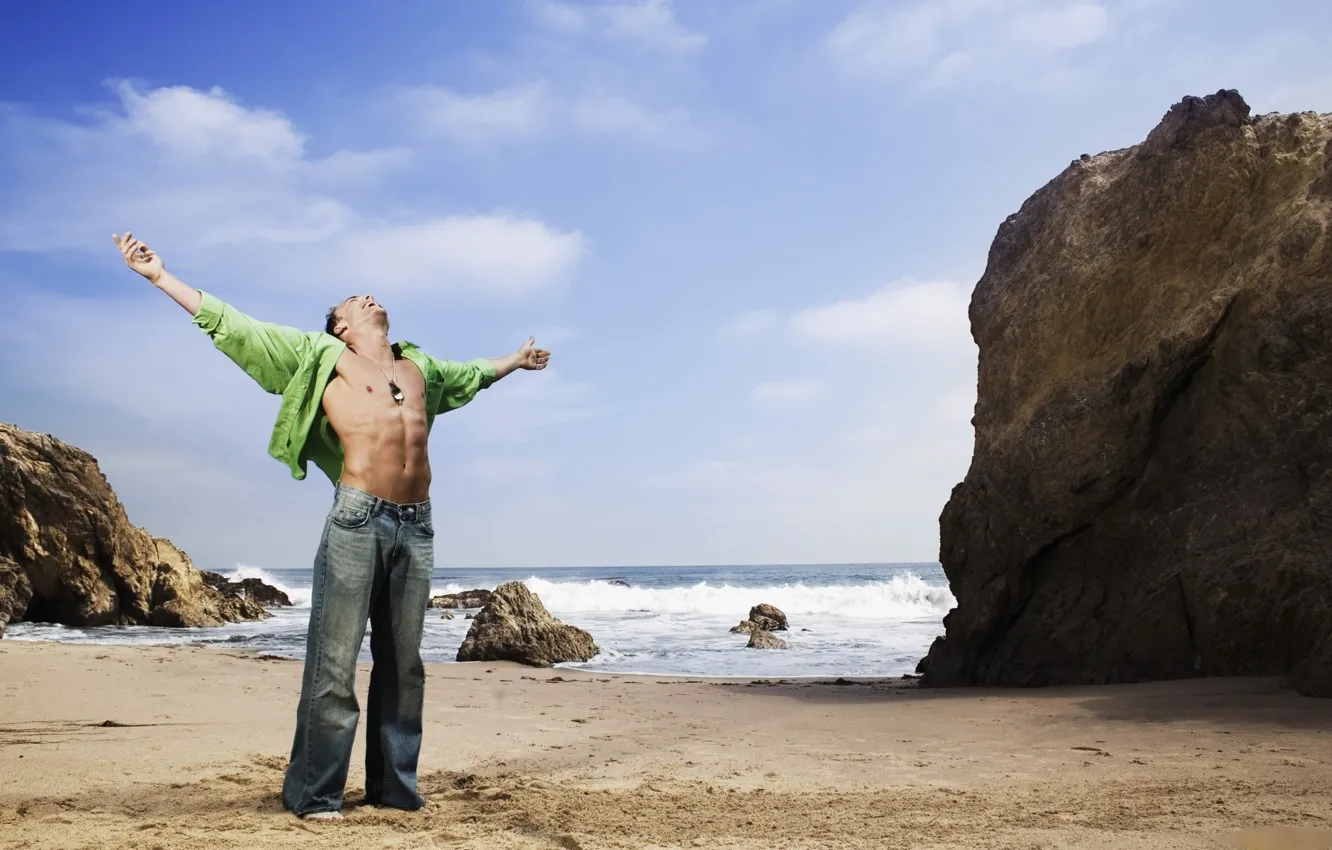 Photo wallpaper sand, sea, rocks, male, torso, macho, men