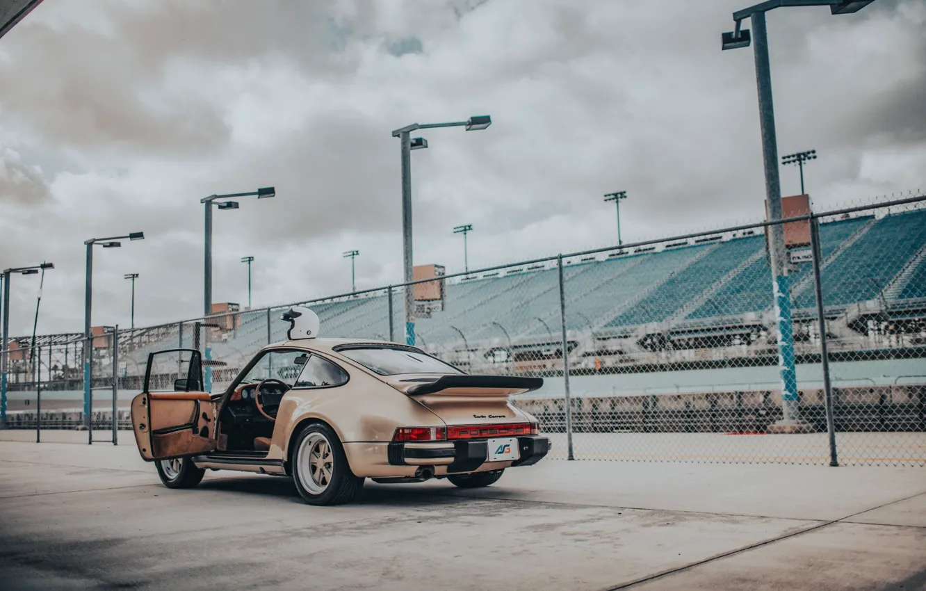 Photo wallpaper sports car, classic, Porsche 911 S