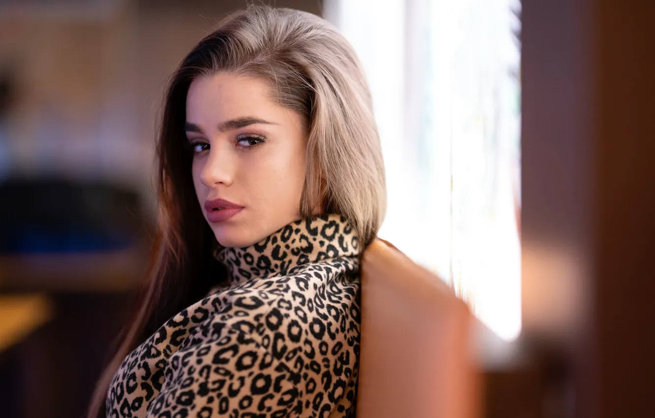 Photo wallpaper look, girl, jacket, bokeh, Marco Squassina, Georgiana