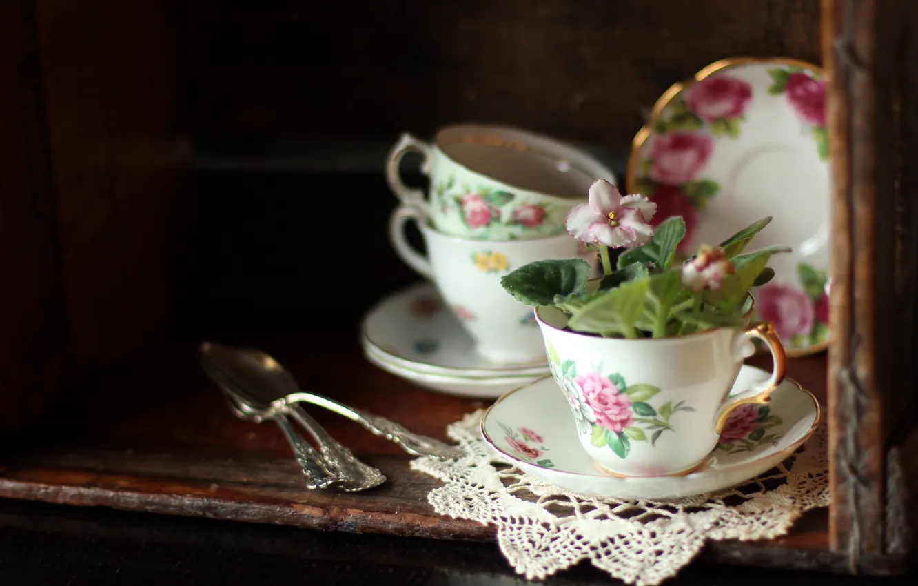 Photo wallpaper flowers, spoon, Cup, dishes, saucer, napkin, violet, buffet