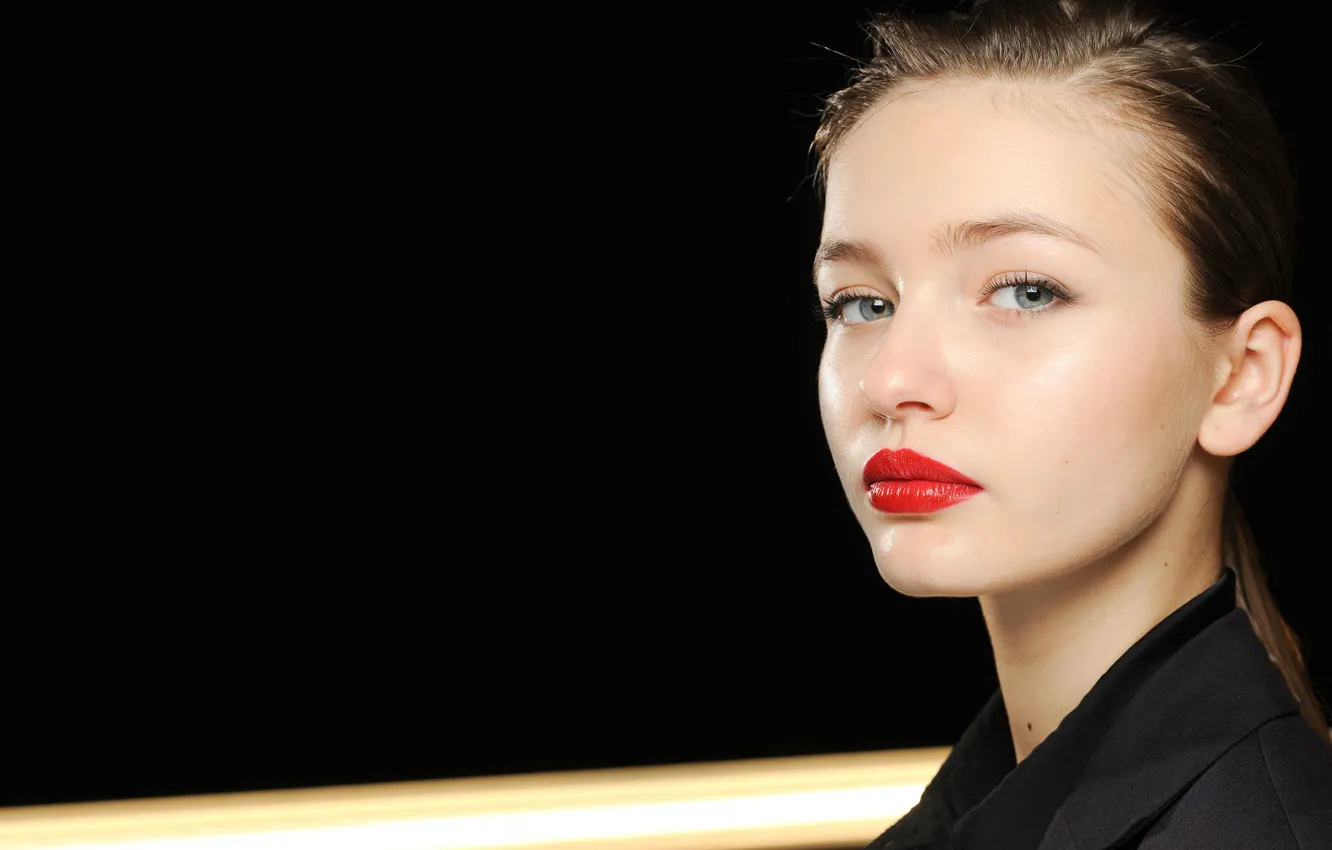 Photo wallpaper look, girl, face, sweetheart, model, beautiful, red lips, Cristina Bing Offer Button