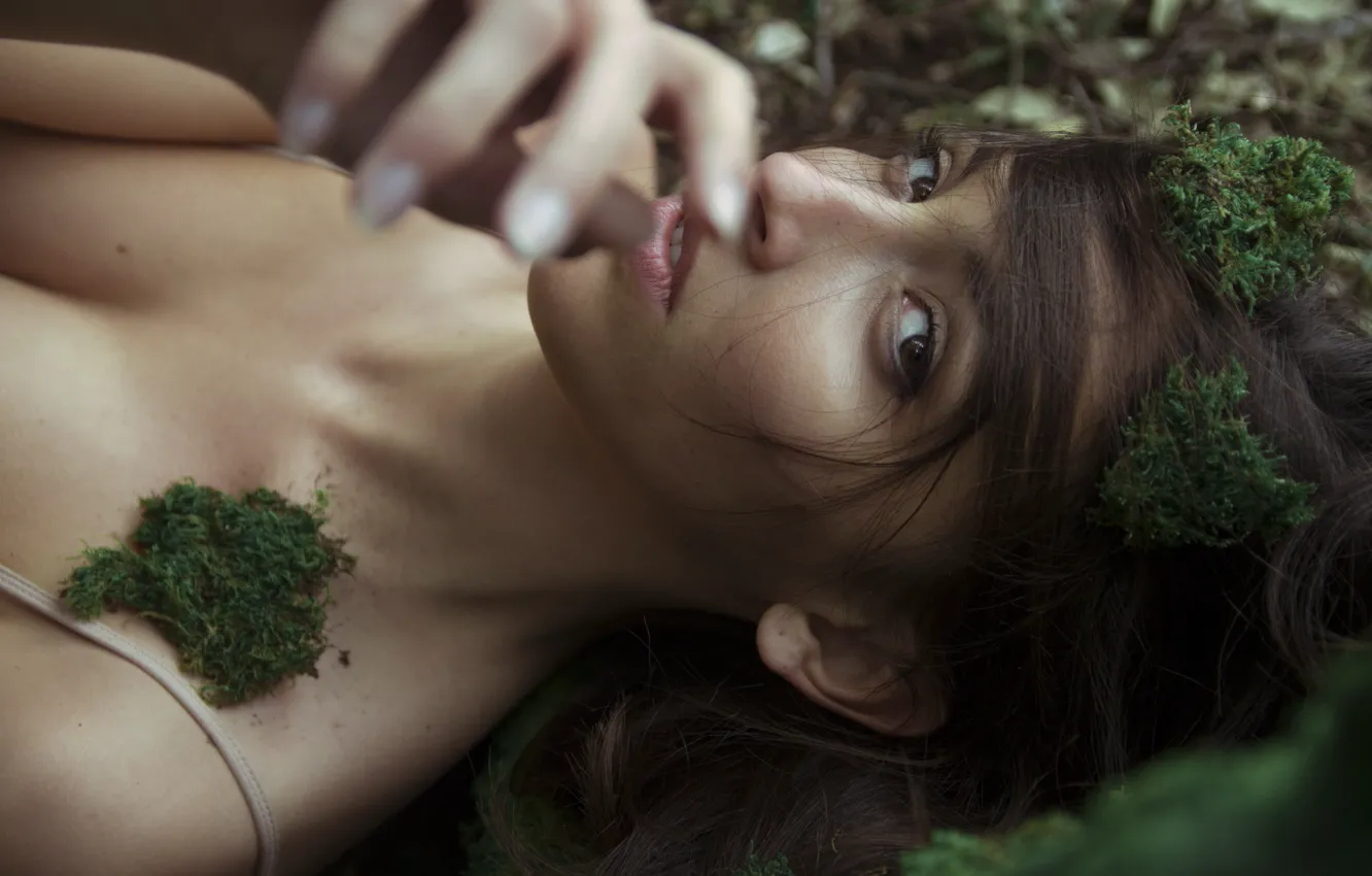 Photo wallpaper girl, moss, brown hair