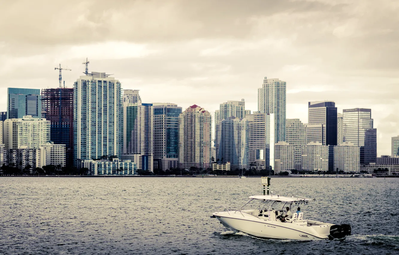 Photo wallpaper the sky, water, clouds, shore, boat, building, home, Miami