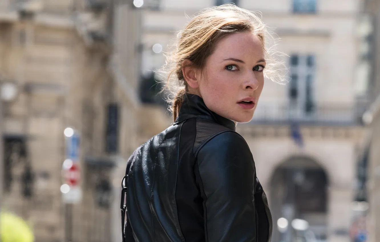 Photo wallpaper frame, beauty, Thriller, action, kozhanka, Rebecca Ferguson, Rebecca Ferguson, Mission: Impossible - Fallout