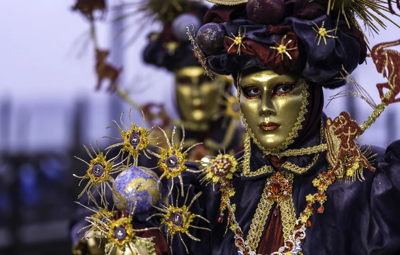 Photo wallpaper Carnival Mask, style, The carnival of Venice, Italy, guy, outfit, decoration, people