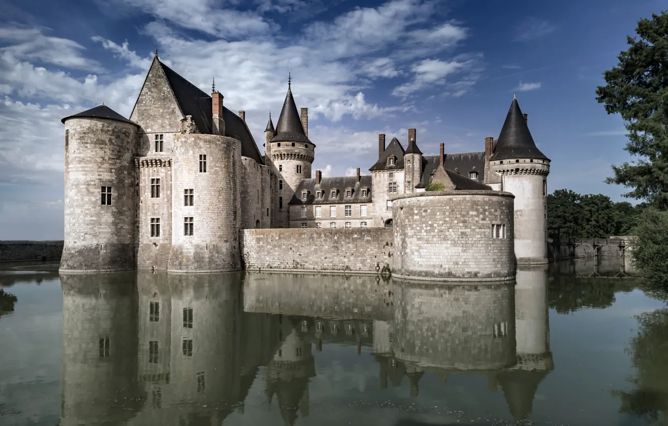 Photo wallpaper the sky, castle, Sully-sur-Loire