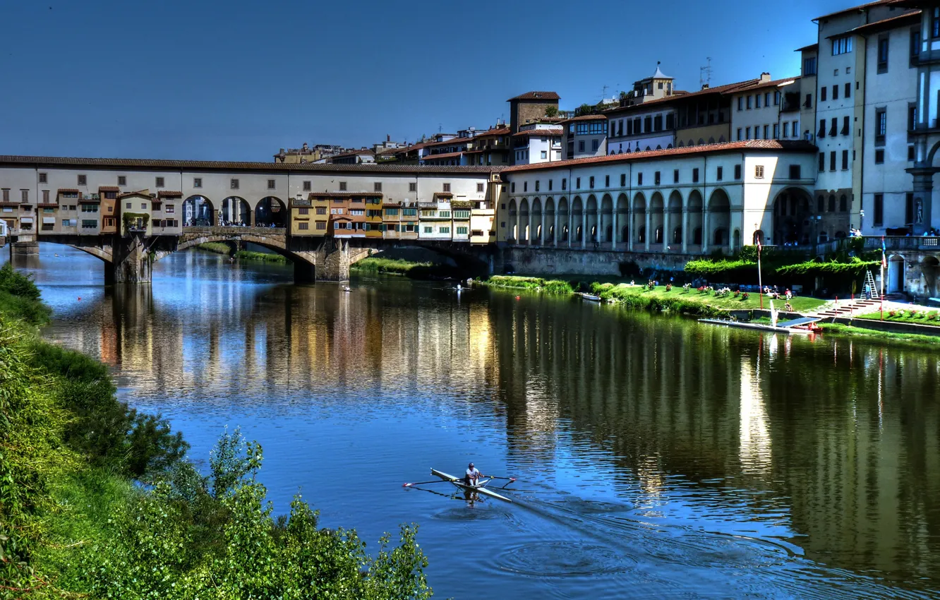 Photo wallpaper the sky, bridge, river, home, Italy, Florence, The Ponte Vecchio, Arno