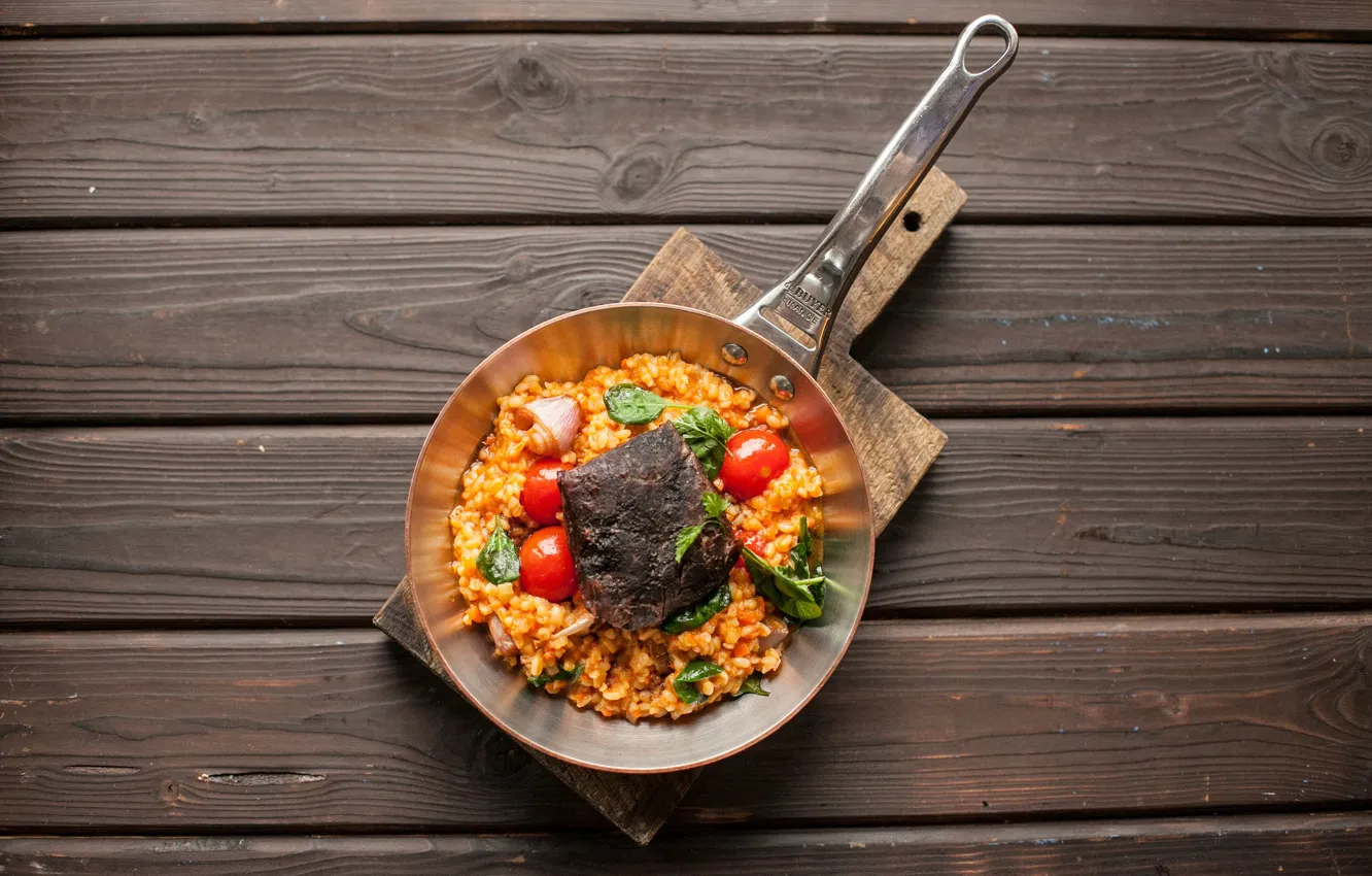 Photo wallpaper meat, tomatoes, porridge, the second dish