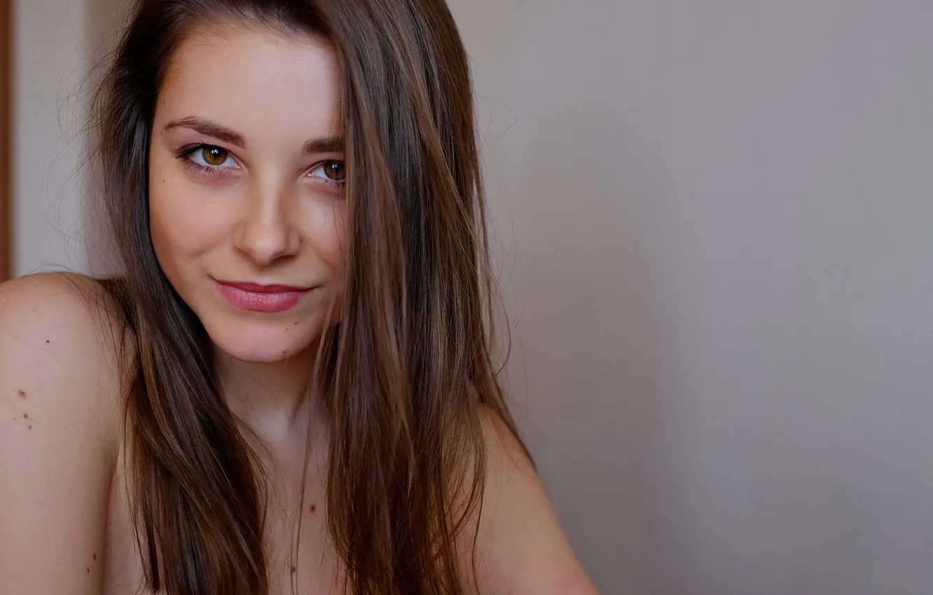 Photo wallpaper smile, portrait, brown-eyed, Dana, Dana Gerhardt