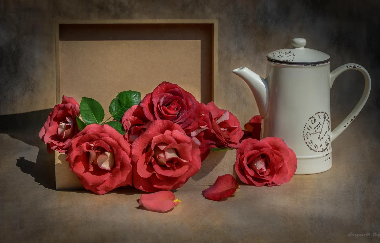 Photo wallpaper box, roses, kettle