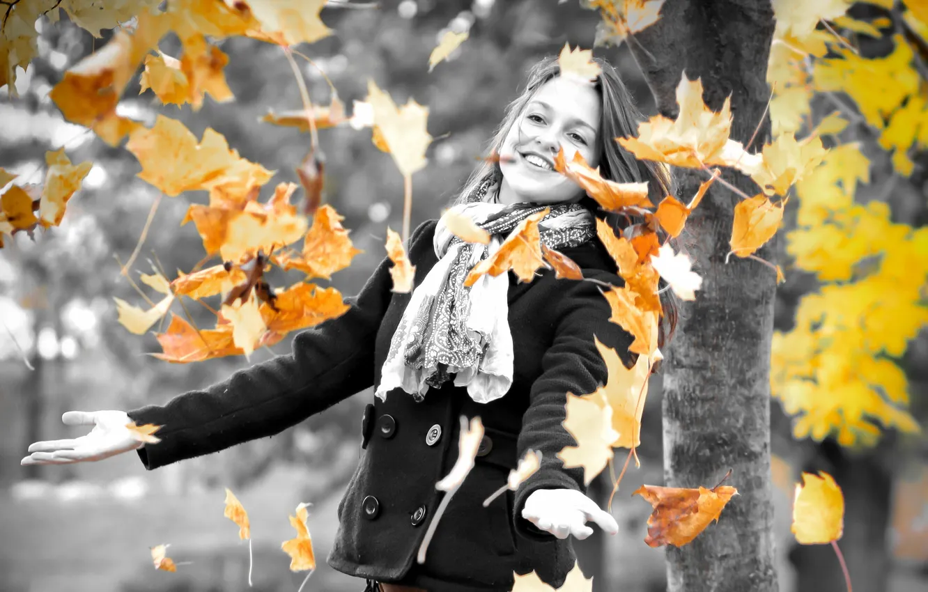 Photo wallpaper autumn, leaves, girl