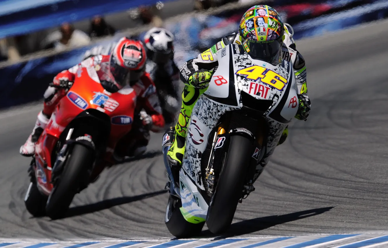 Photo wallpaper race, sport, speed, Moto, turn, day, motorcycle, Yamaha