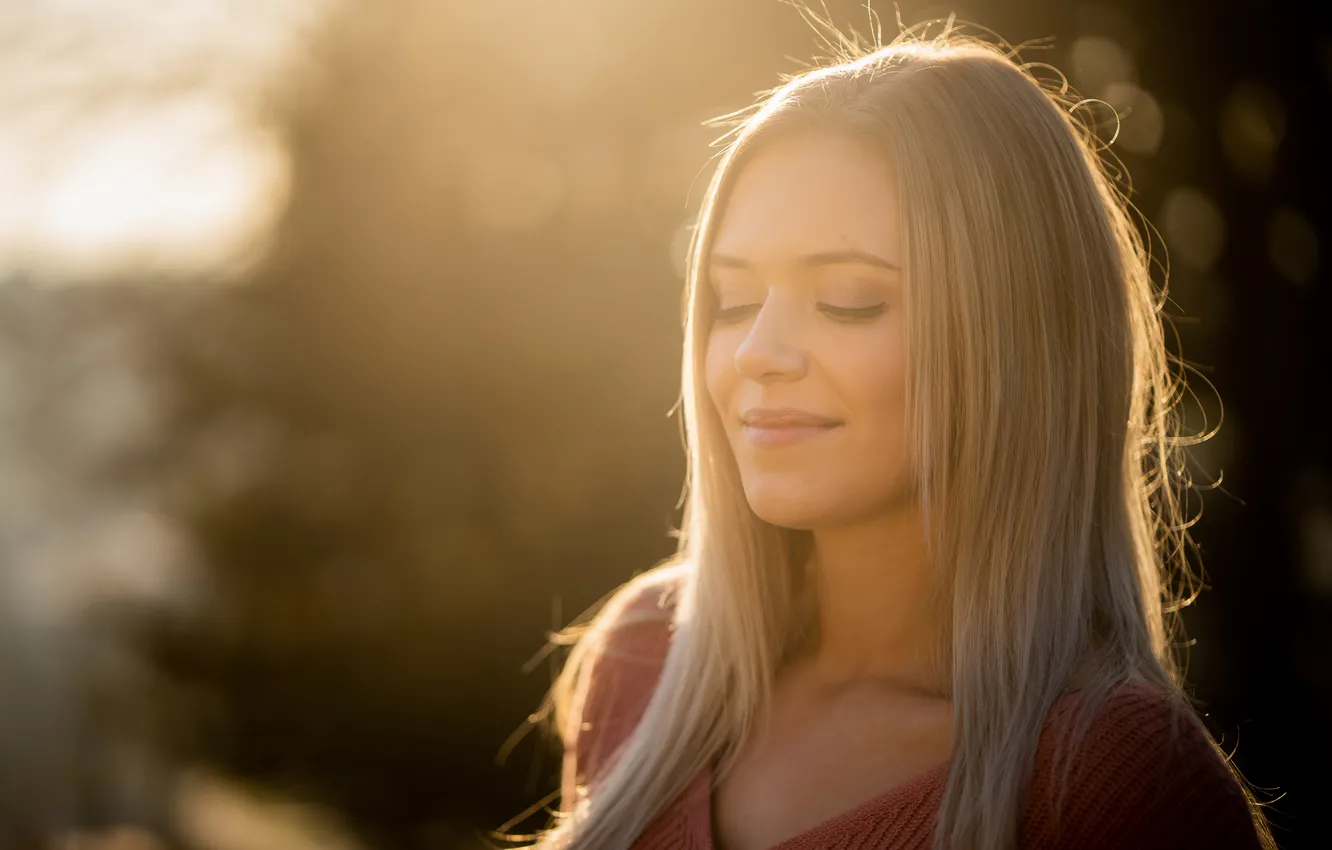 Photo wallpaper the sun, model, portrait, makeup, hairstyle, blonde, beauty, bokeh